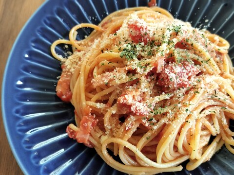にんにくとチーズがアクセント!トマトパスタ